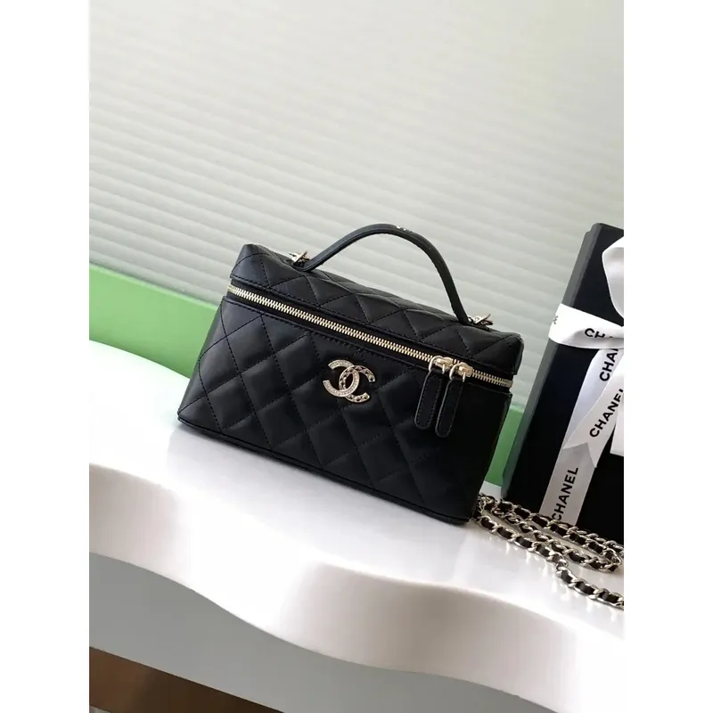 Chanel AP4407 Toaletní taška s řetízkem z jehněčí kůže černá