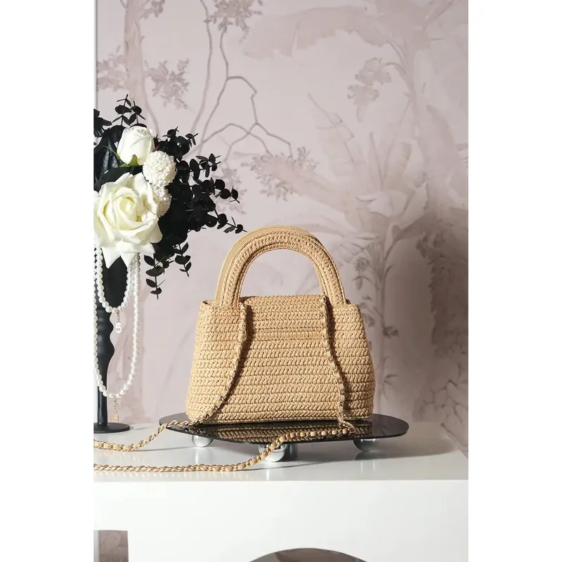 Chanel 25C AS4416 Mini Nákupní Taška z Raffie a Telecí Kůže