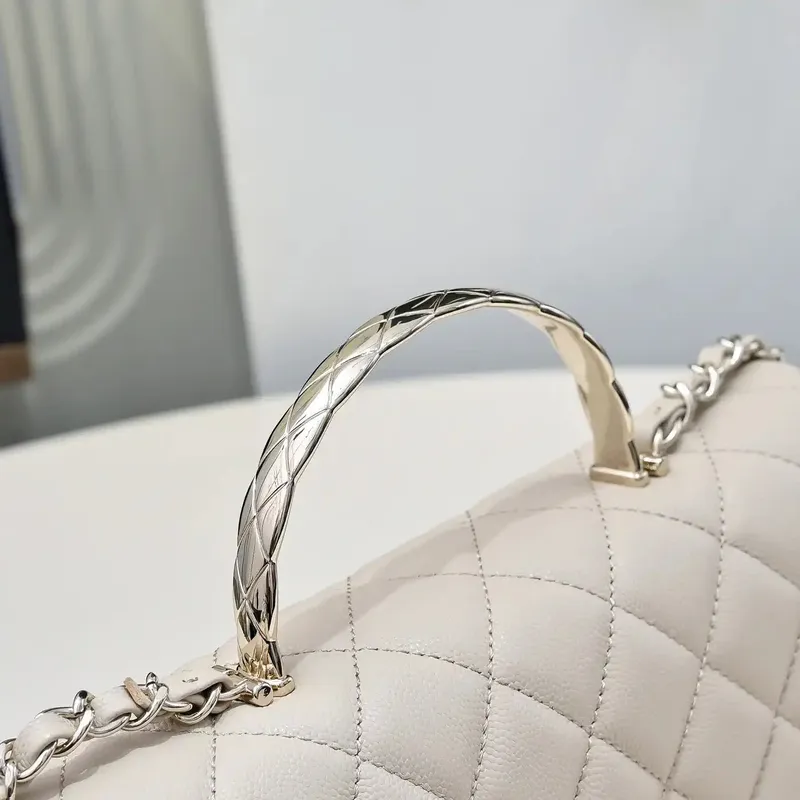 Chanel Crush Handle box Bag Kůže telecí AS5554 Meruňková