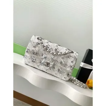 Chanel A01112 Flap Classic 11.12 Kabelka Stříbrná a flitrové korálky
