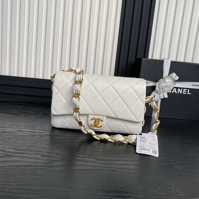 Chanel AS5176 Klapková taška 24K jehněčí kůže bílá