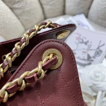 Chanel AS5293 Malá hobo z telecí kůže & zlatého tónu kovu vínově červená