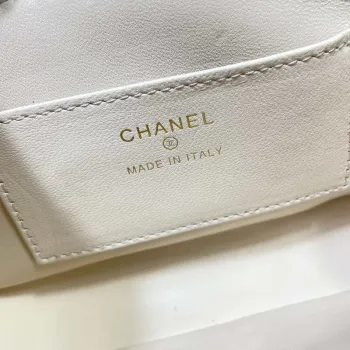 Chanel AP4592 25S Mini Flap Bílá jehněčí kůže zlatá
