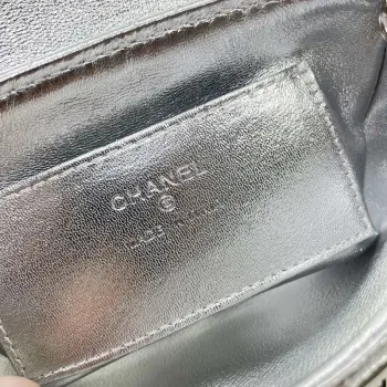 Chanel AP4593 25S Mini Flap Stříbrná jehněčí kůže se stříbrným kováním
