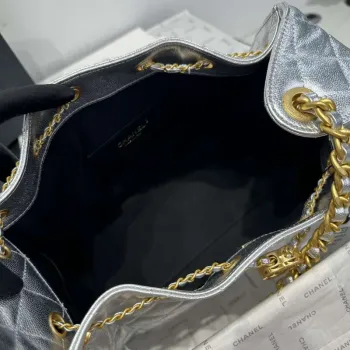 Chanel AS5293 Malá hobo z telecí kůže & zlatého tónu kovu stříbrná