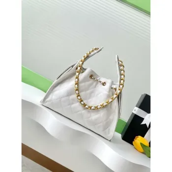 Chanel AS5293 Malá Hobo z telecí kůže & zlatého tónu kovu bílá