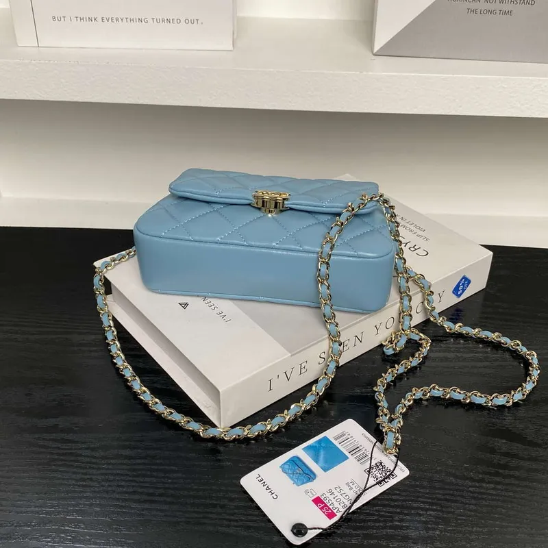 Chanel AP4593 25S Mini Flap jehněčí kůže modrá zlatá