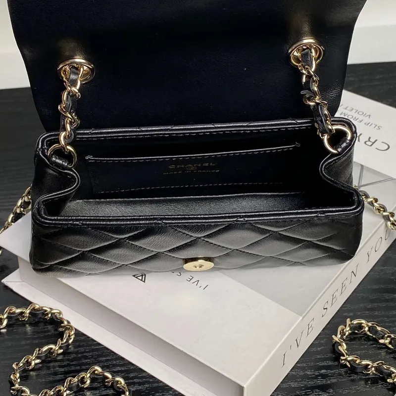 Chanel AP4593 25S Mini Flap jehněčí kůže černá zlato