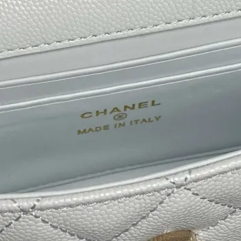 Chanel AP3238 Kabelka s řetězem Flap Světle modrá jehněčí kůže Zlatá s rukojetí