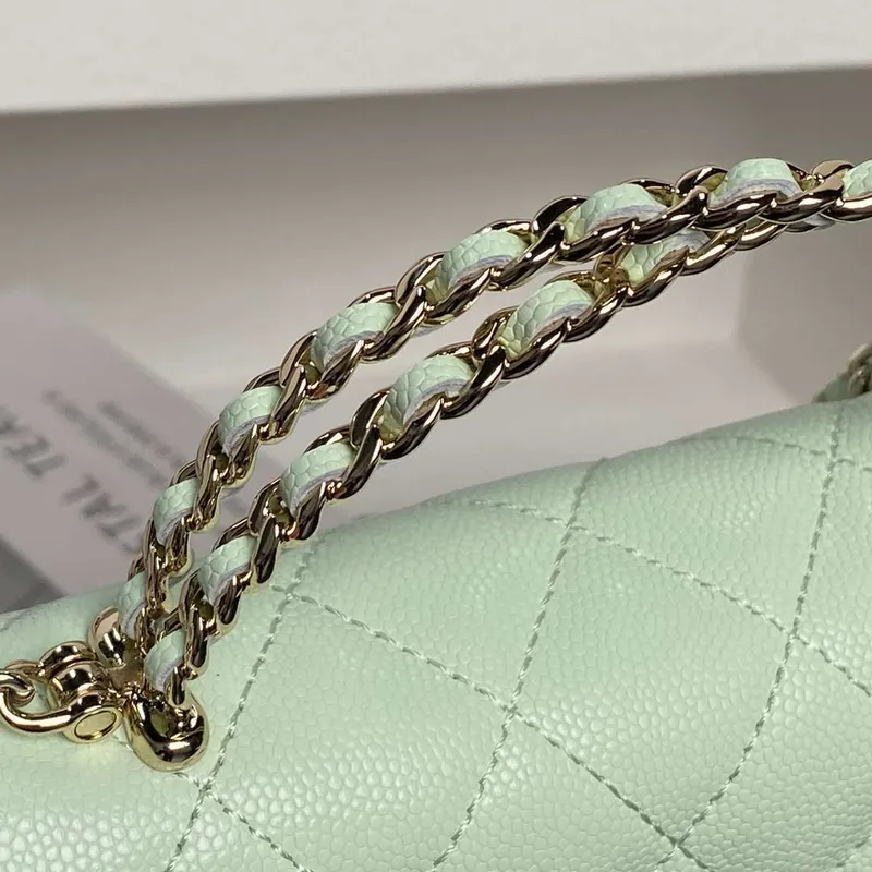 Chanel AP3238 Klapková taška s řetízkem světle zelená jehněčí kůže zlatá s rukojetí