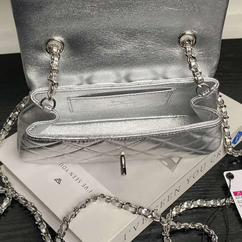Chanel AP4592 25S Mini Flap Lambskin Stříbrná