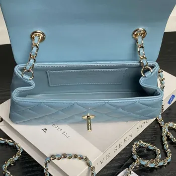 Chanel AP4592 25S Mini Flap jehněčí kůže modrá zlatá