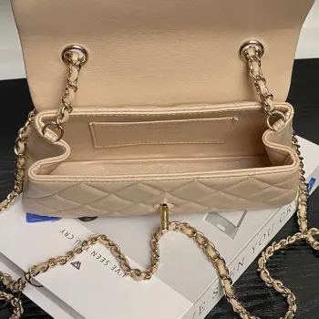 Chanel AP4592 25S Mini Flap jehněčí kůže meruňková zlatá
