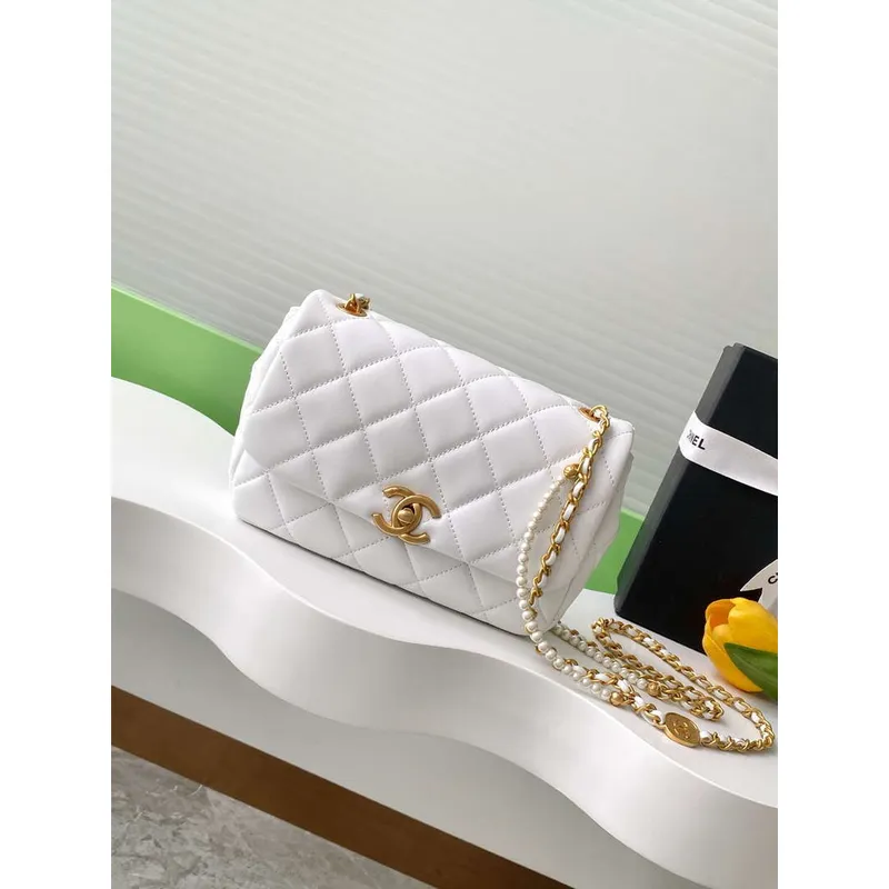 Chanel AS5253 Mini Flap Kabelka Jehněčí kůže Bílá