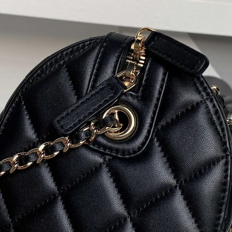 Chanel Ap4515 Kabelka s řetízkem z jehněčí kůže zlatá černá