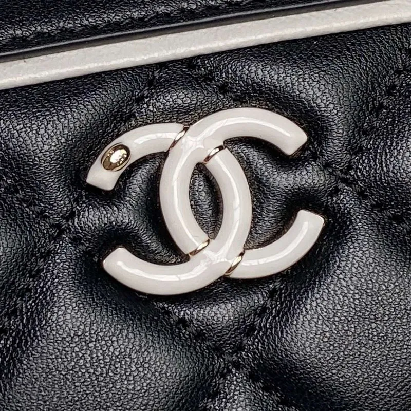 Chanel Ap4515 Kabela s řetízkem z jehněčí kůže zlatá černá & bílá