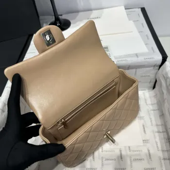 Chanel AS2431 Mini Classic Kabelka s Horním Uchem Jehněčí Kůže CC19019