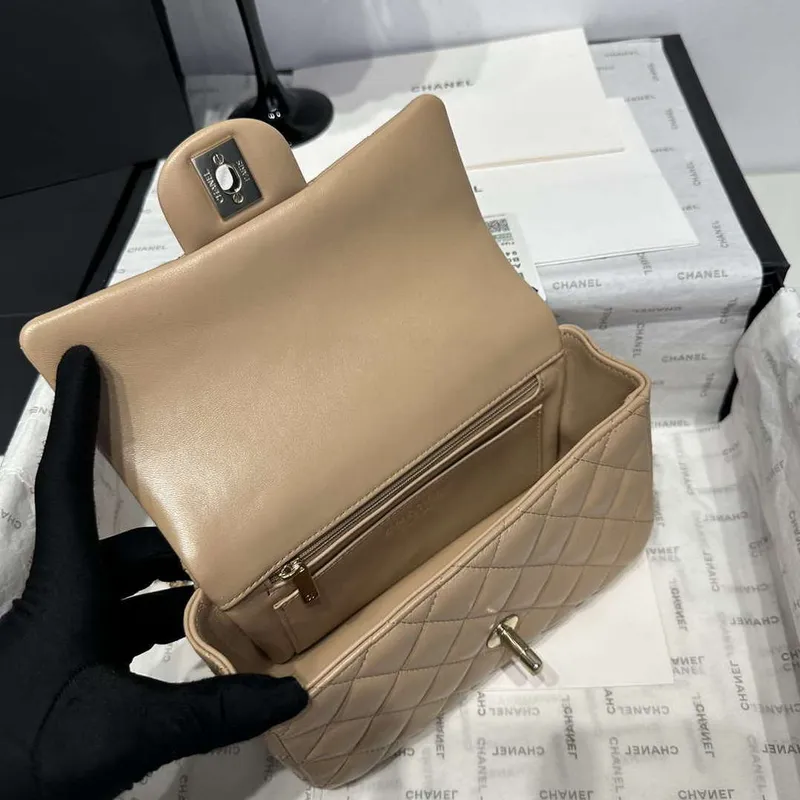 Chanel AS2431 Mini Classic Kabelka s Horním Uchem Jehněčí Kůže CC19019
