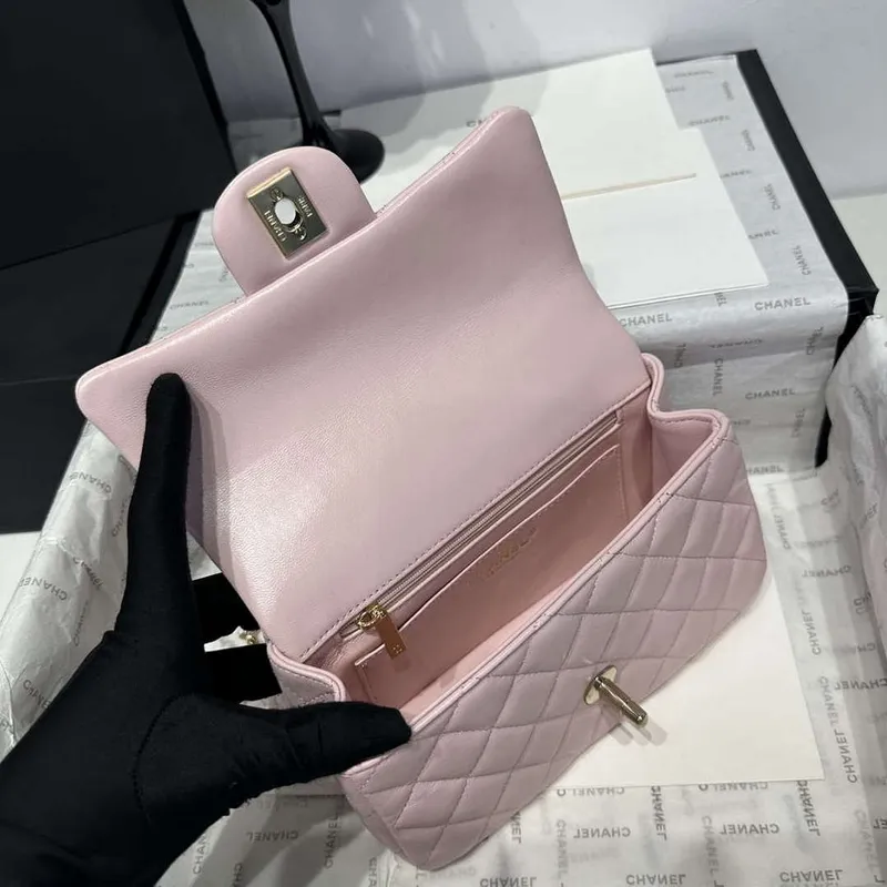 Chanel AS2431 Mini Classic Kabelka s Horním Uchem Jehněčí Kůže CC19017