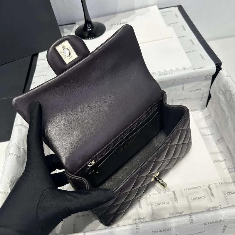 Chanel AS2431 Mini Classic Kabelka s Horním Uchem Jehněčí Kůže CC19003