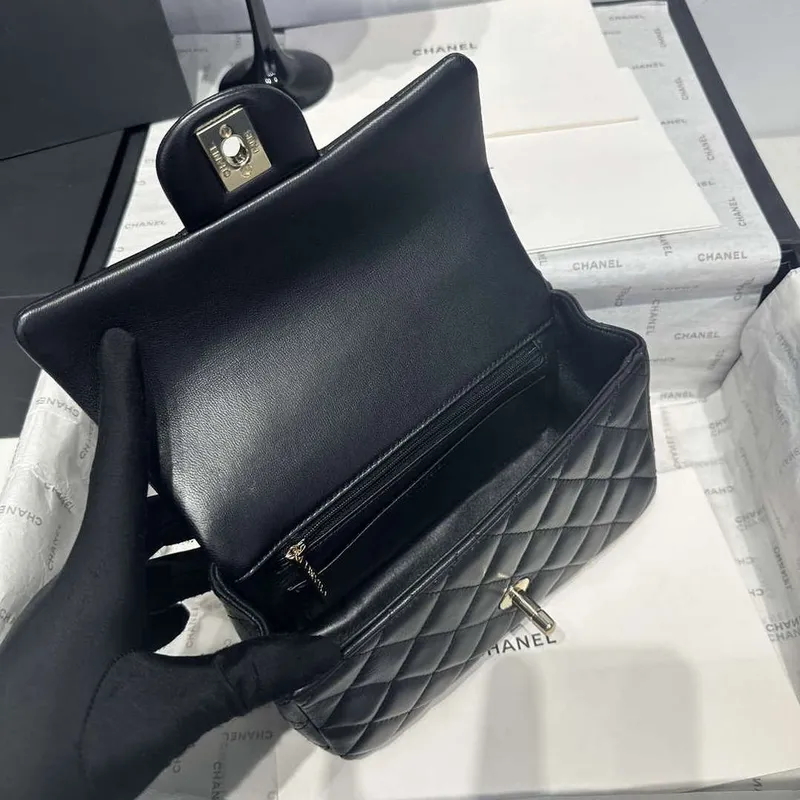 Chanel AS2431 Mini Classic Kabelka s Horním Uchem Jehněčí Kůže CC19001