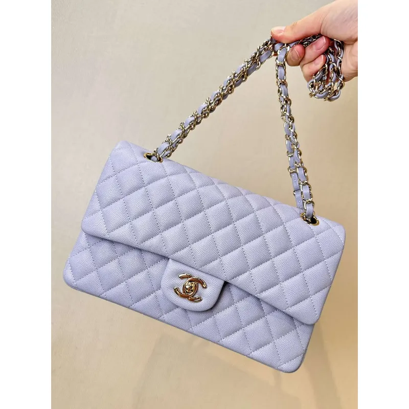 Chanel A01112 Klapková klasická kabelka 11.12 z telecí kůže & stříbrného tónu kovu světle fialová