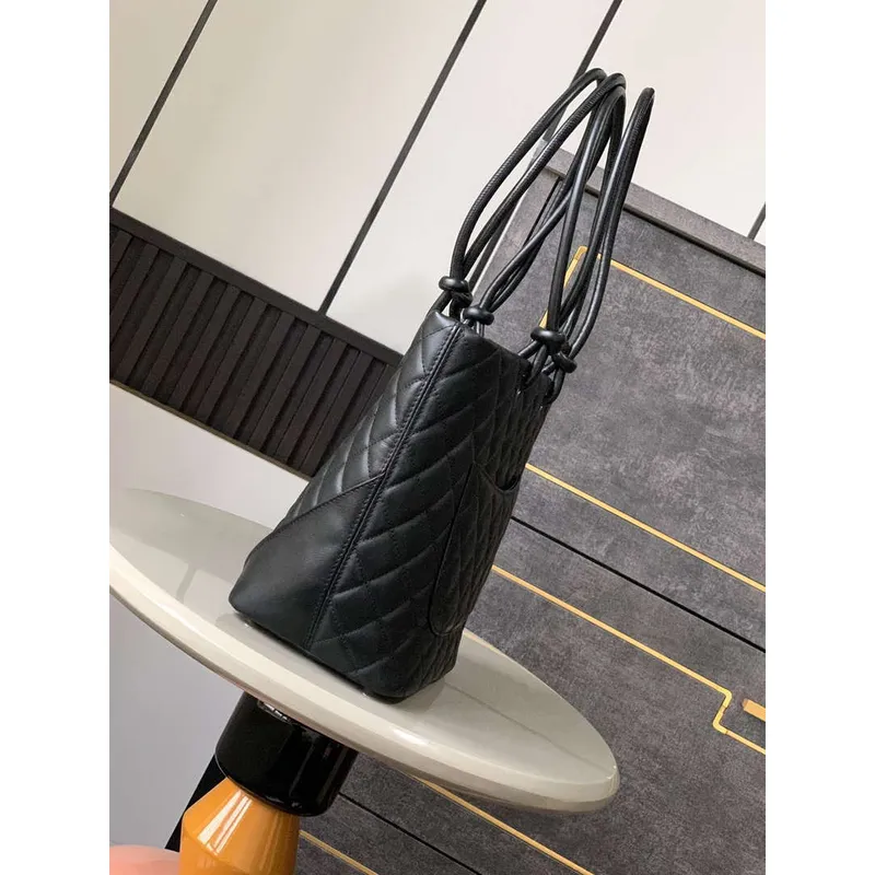 Chanel A98003 Vintage Velká Kabela Černá s Bílým CC