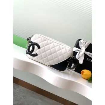 Chanel AS6326 Vintage Kamera Pouzdro Taška Jehněčí Kůže Bílá a Černá