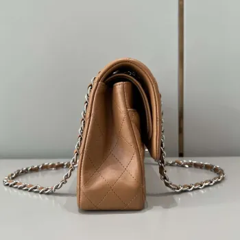 Chanel A01112 Klapková klasická kabelka 11.12 Haas jehněčí kůže & zlatý tón kovu karamelová