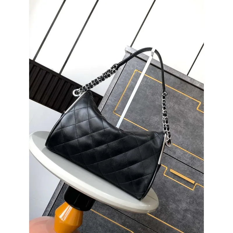 Chanel A99005 Vintage Malá Hobo 25P Nákupní Taška Černá