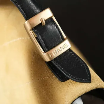 Chanel A99002 Nákupní taška 25P Diamantová košíková nákupní taška černá a hnědá