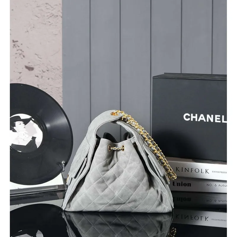 Chanel AS5293 Malá Hobo Suede & Zlatý tón kovu Sloní šedá