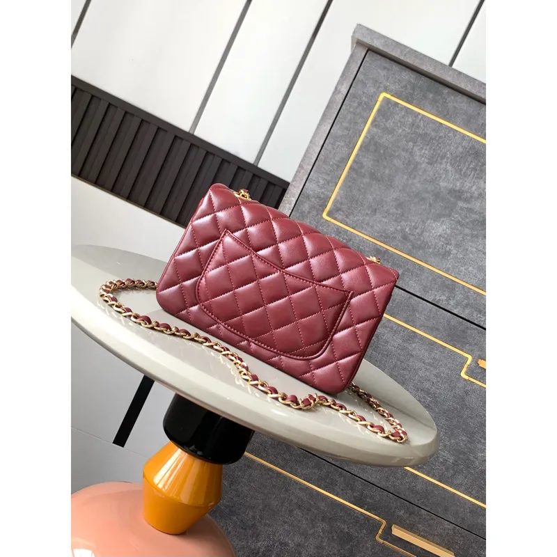Chanel A69900 Mini Flap Bag jehněčí kůže AS1116 vínově červená