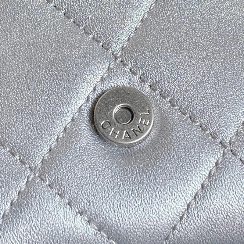 Chanel AS5302 Hobo Lesklá jehněčí kůže & Zlatý tón kovu Stříbrná