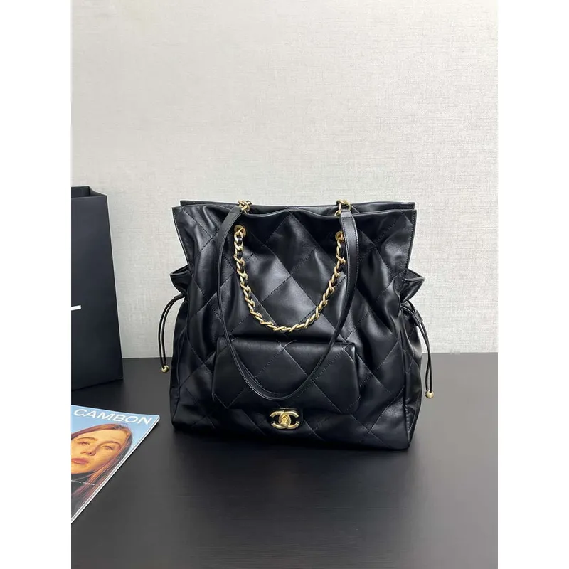 Chanel AS5315 Nákupní taška Lesklá jehněčí kůže & Zlatý tón kovu Černá