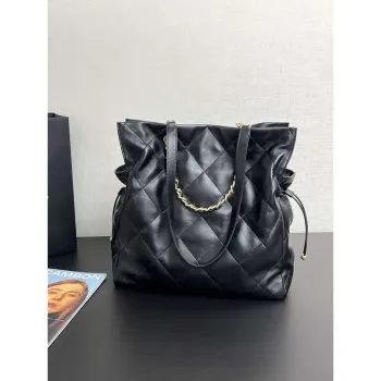 Chanel AS5315 Nákupní taška Lesklá jehněčí kůže & Zlatý tón kovu Černá