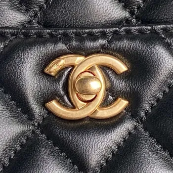 Chanel AS5192 Malá taška lesklá jehněčí kůže & zlatý tón kovu černá