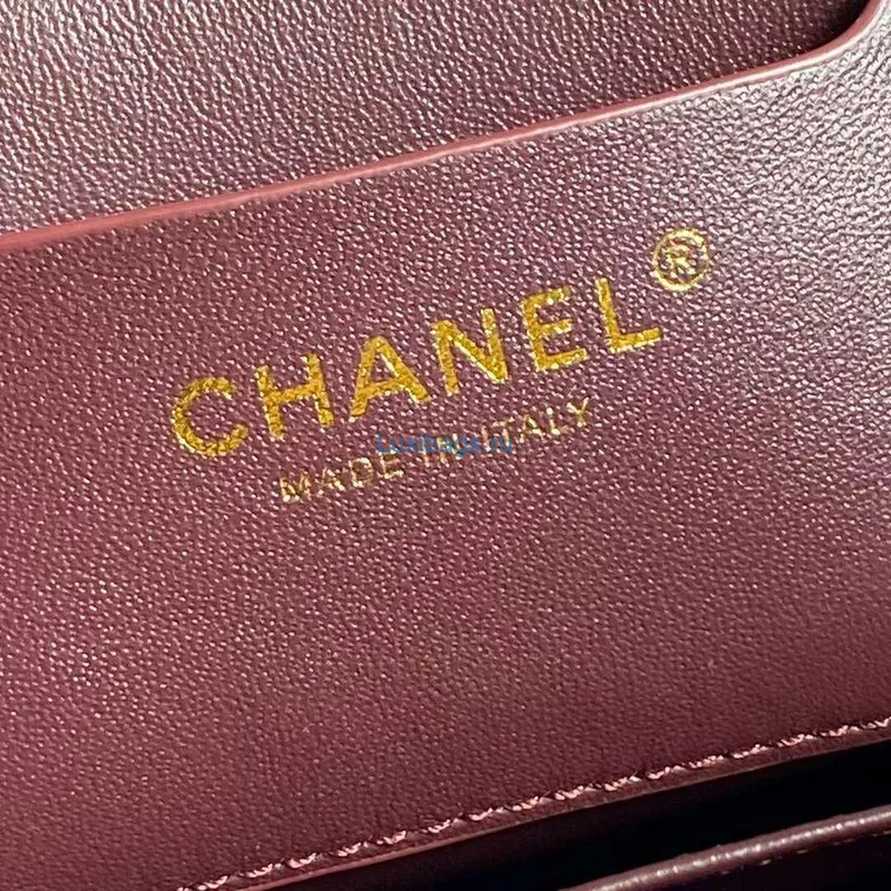 Chanel 25C AS5036 Malá taška z jehněčí kůže & zlatého tónu kovu vínově červená