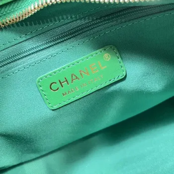Chanel AS4912 Střední Hobo Lesklá jehněčí kůže & zlatý tón kovu zelená