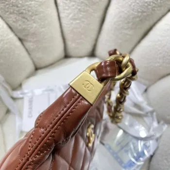 Chanel AS4912 Střední Hobo Lesklá jehněčí kůže & zlatý tón kovu hnědá