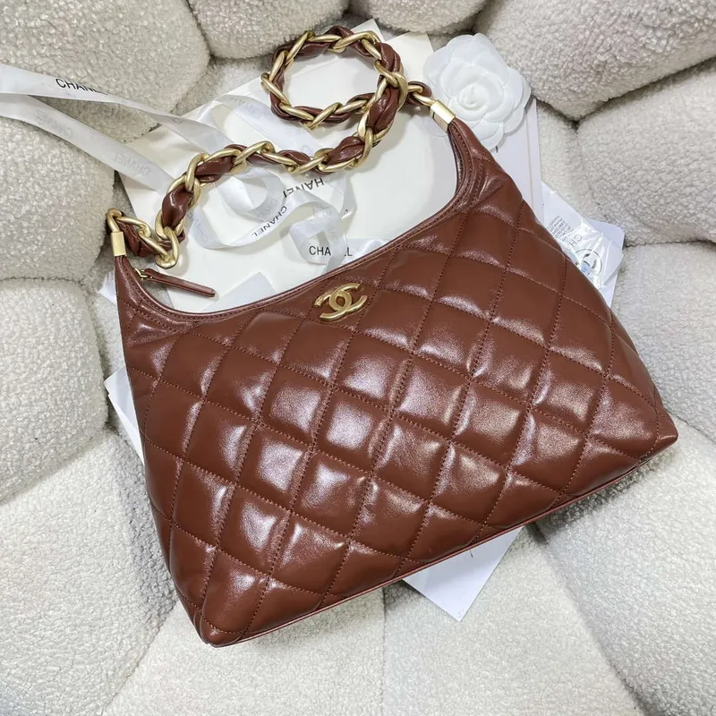 Chanel AS4923 Velká hobo taška Lesklá jehněčí kůže & zlatý tón kovu Hnědá