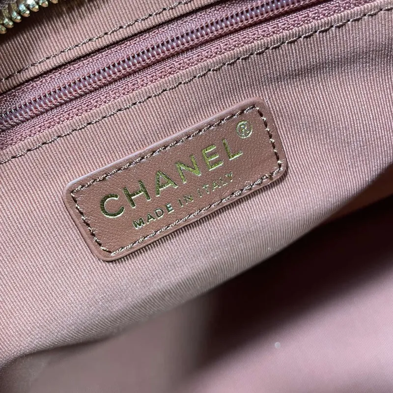 Chanel AS4923 Velká hobo taška Lesklá jehněčí kůže & zlatý tón kovu Hnědá