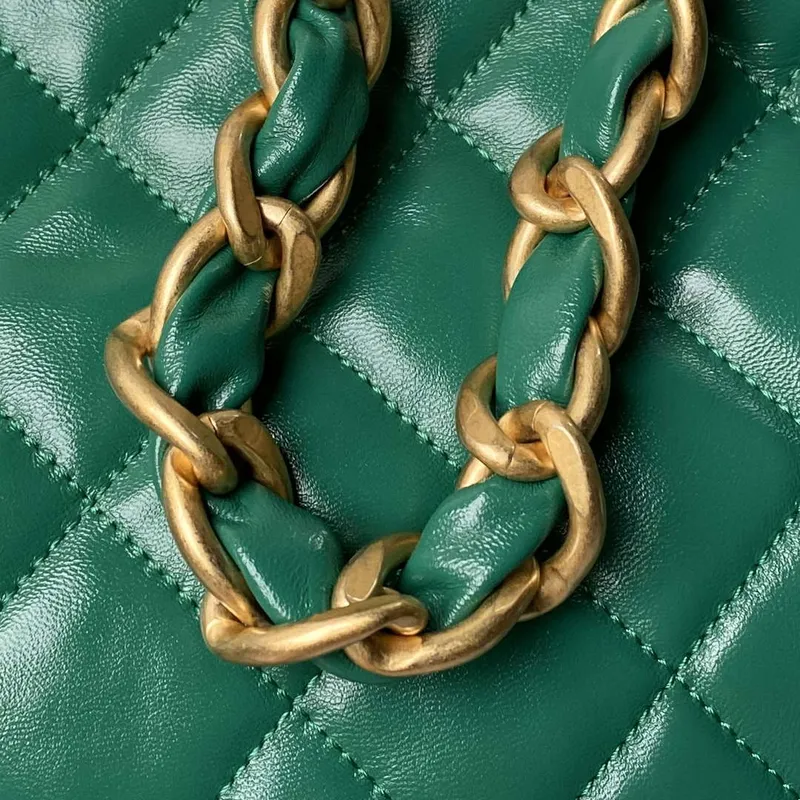 Chanel AS4923 Velká hobo kabelka Lesklá jehněčí kůže & Zlatý tón kovu Tmavě zelená