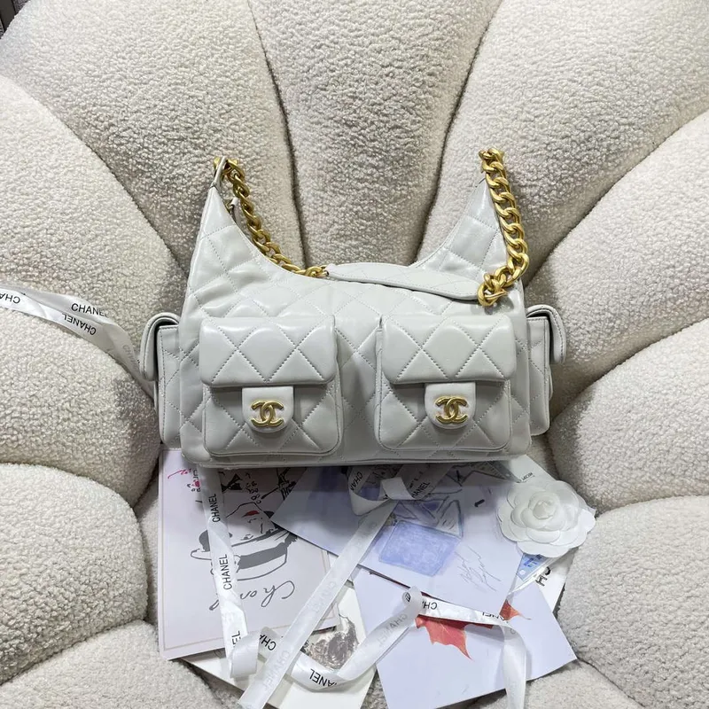 Chanel AS5302 Hobo Lesklá jehněčí kůže & zlatý tón kovu šedá