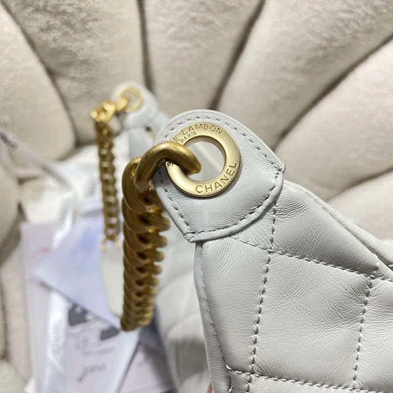 Chanel AS5302 Hobo Lesklá jehněčí kůže & zlatý tón kovu šedá