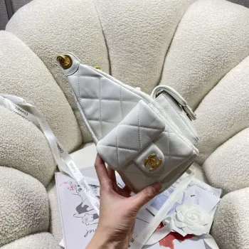 Chanel AS5302 Hobo Lesklá jehněčí kůže & zlatý tón kovu bílá
