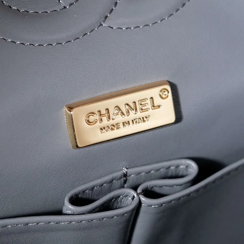 Chanel A01112 Klopová klasická kabelka 11.12 Gradientní jehněčí kůže a zlatý kovově šedý odstín