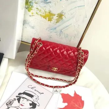 Chanel A01112 Flap Classic 11.12 Kabelka Lakovaná kůže Červená