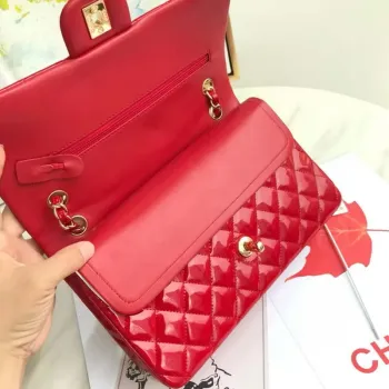 Chanel A01112 Flap Classic 11.12 Kabelka Lakovaná kůže Červená