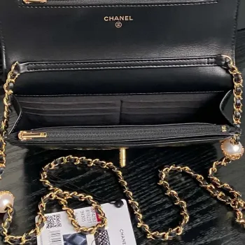 Chanel AP4282 19 Peněženka na řetízku Lesklá jehněčí kůže  Imitace perel a zlatý kov Černá